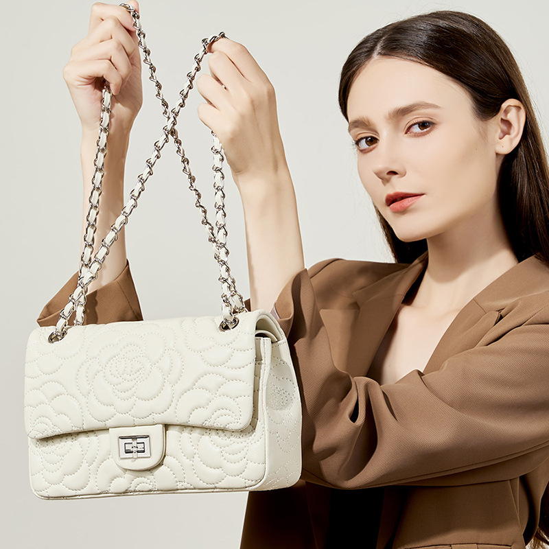 Chain Crossbody Quilted - Sac à bandoulière en peau d'agneau