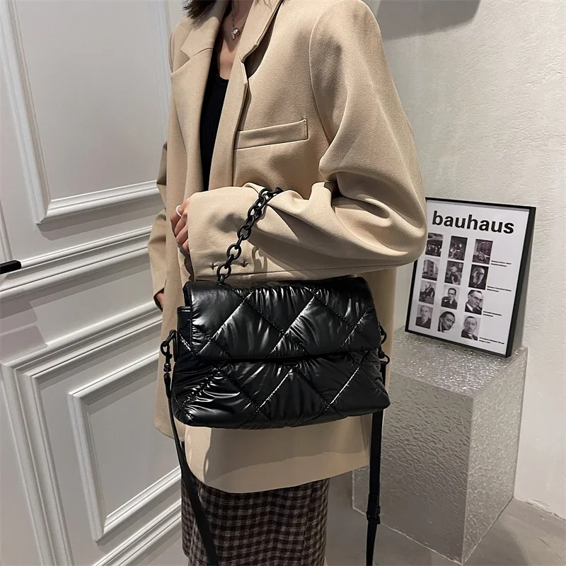Mode Lingge acrylique chaîne r - Chain Crossbody Quilted avis et prix