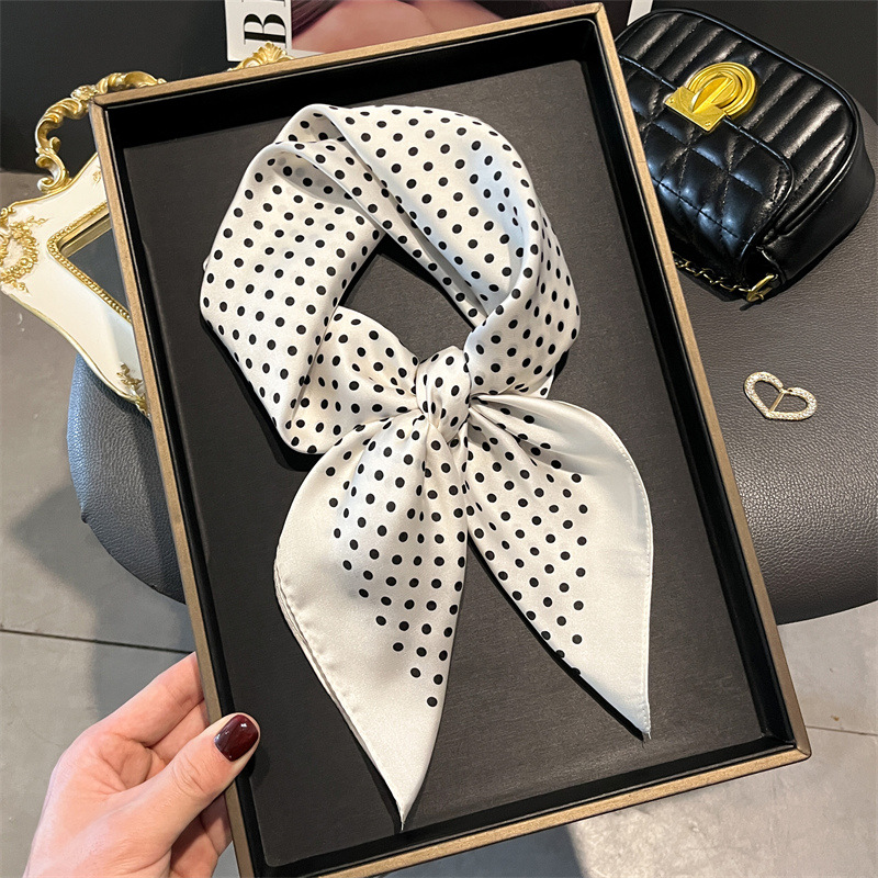 Foulards College de luxe pour  - Luxury Bags Duffle avis et prix