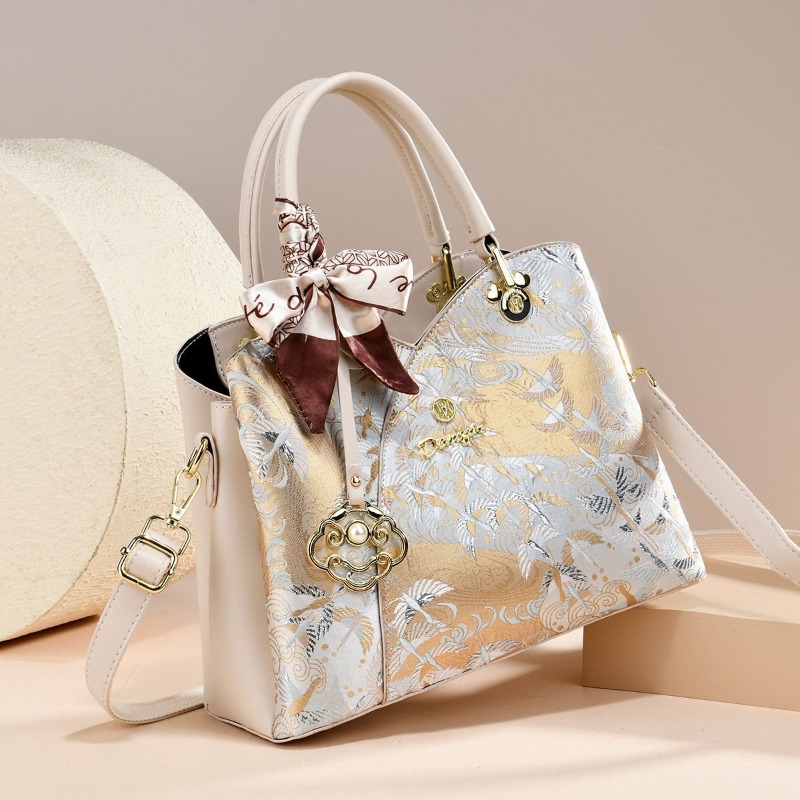 Sac à main en cuir brodé de st - Luxury Bags Levels avis et prix
