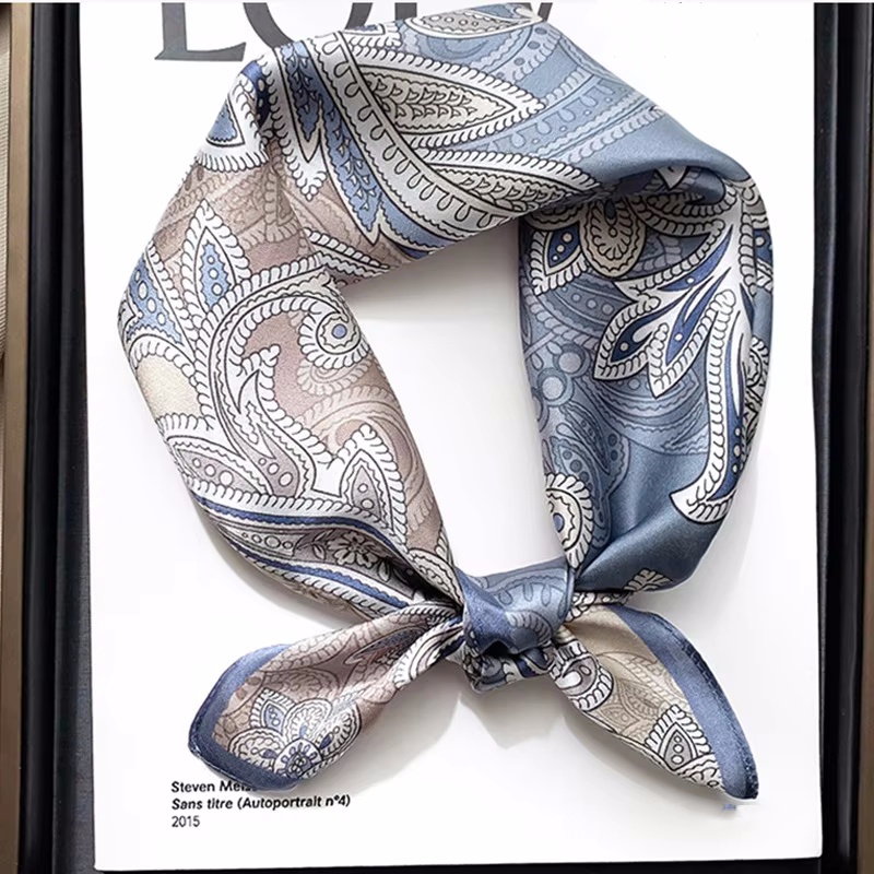 Femmes 70*70 cm carré Foulard  - Luxury Bags Duffle avis et prix